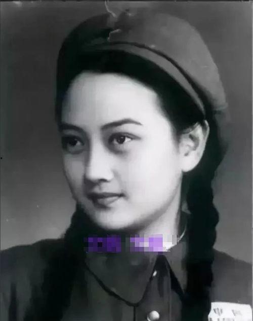 形容年轻时的照片,那些年，我们灿烂的笑容