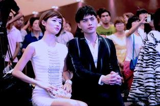 最风度娱乐,揭秘明星风采背后的故事