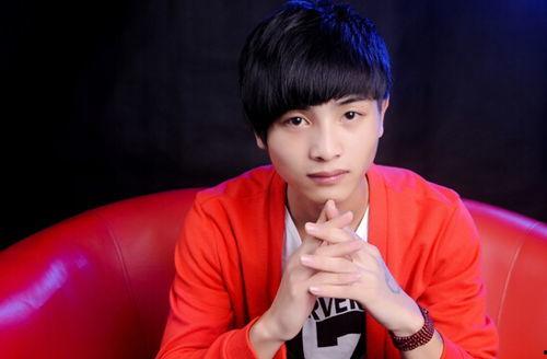 马一鸣个人资料,才华横溢的青年才俊，引领时代潮流的先锋人物