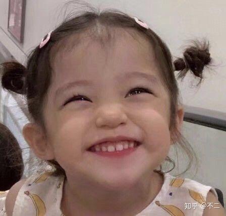 萌娃可爱表情包动图,童真瞬间，萌化人心