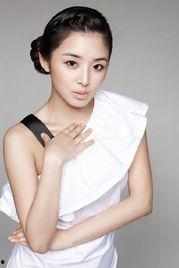 张含韵 明星,璀璨星途，多才多艺的青春偶像