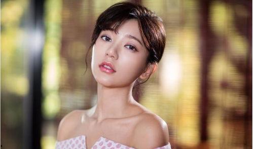 三字女明星,揭秘三字女明星的璀璨人生与辉煌事业”